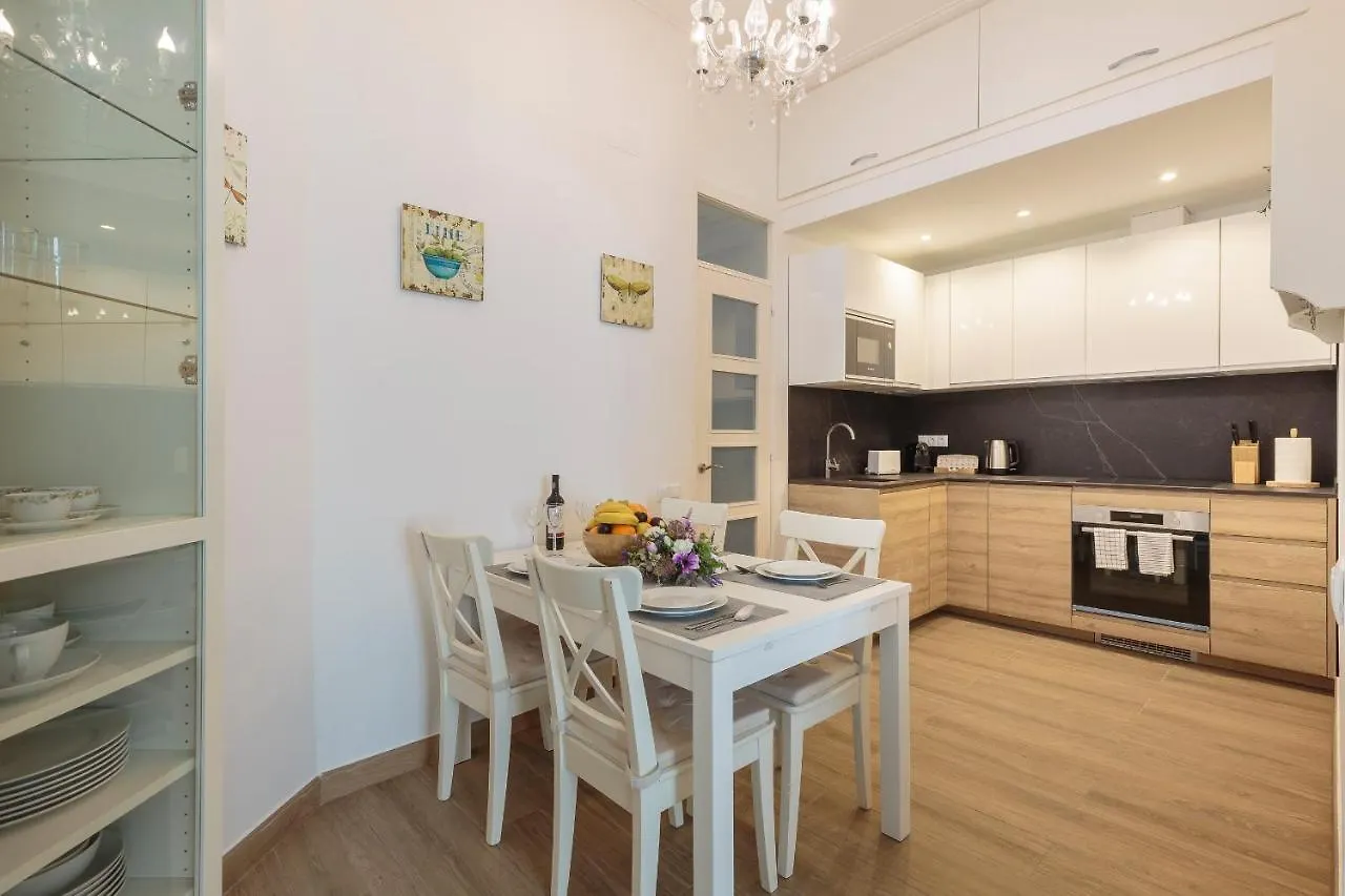 Sagrada Familia Apartment Barcelona